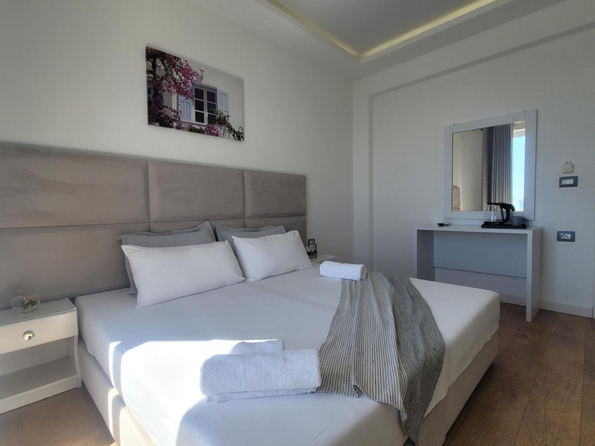 Hotel Myrtai - City Center ซารานเดอ ภายนอก รูปภาพ