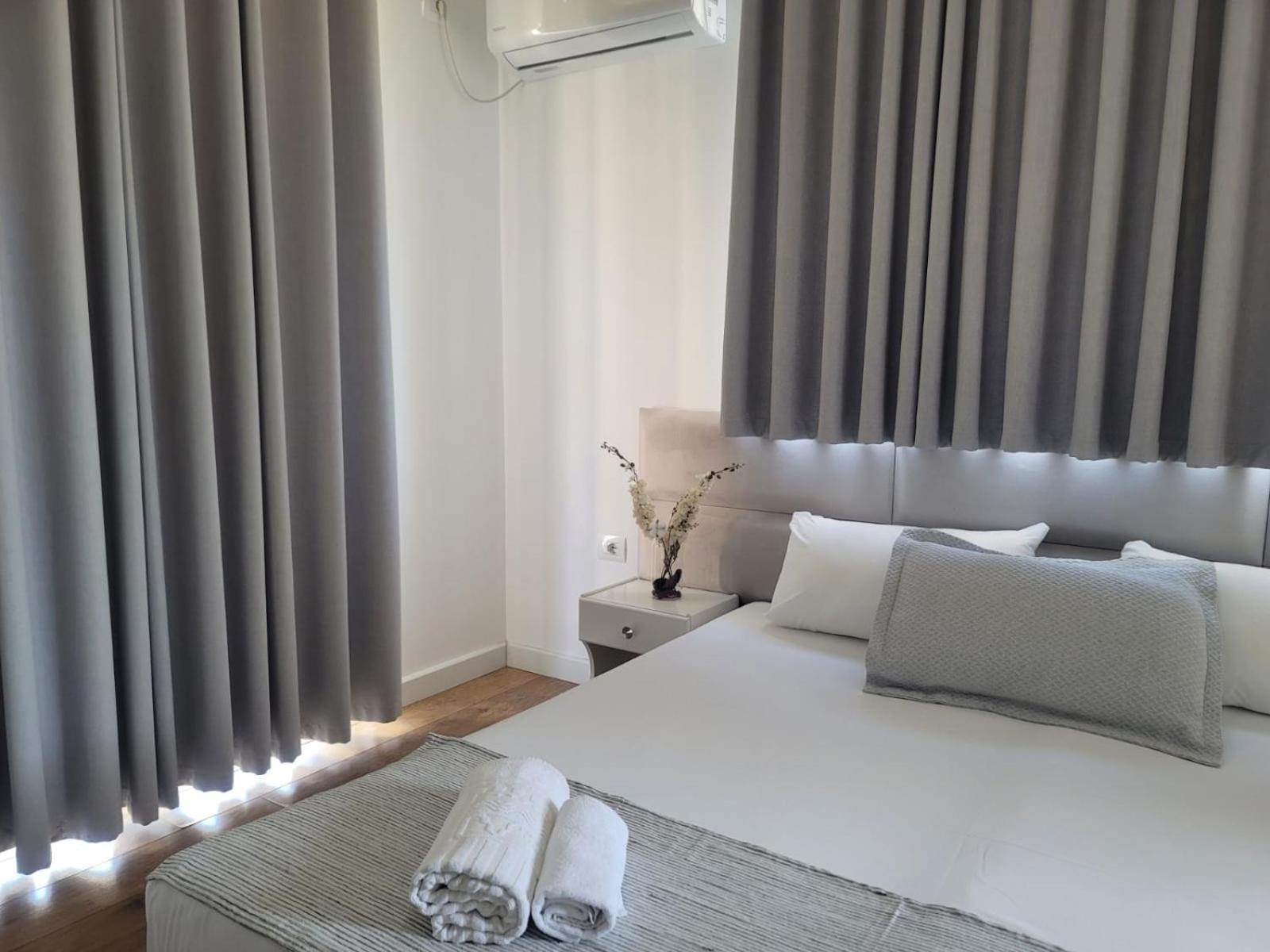 Hotel Myrtai - City Center ซารานเดอ ภายนอก รูปภาพ