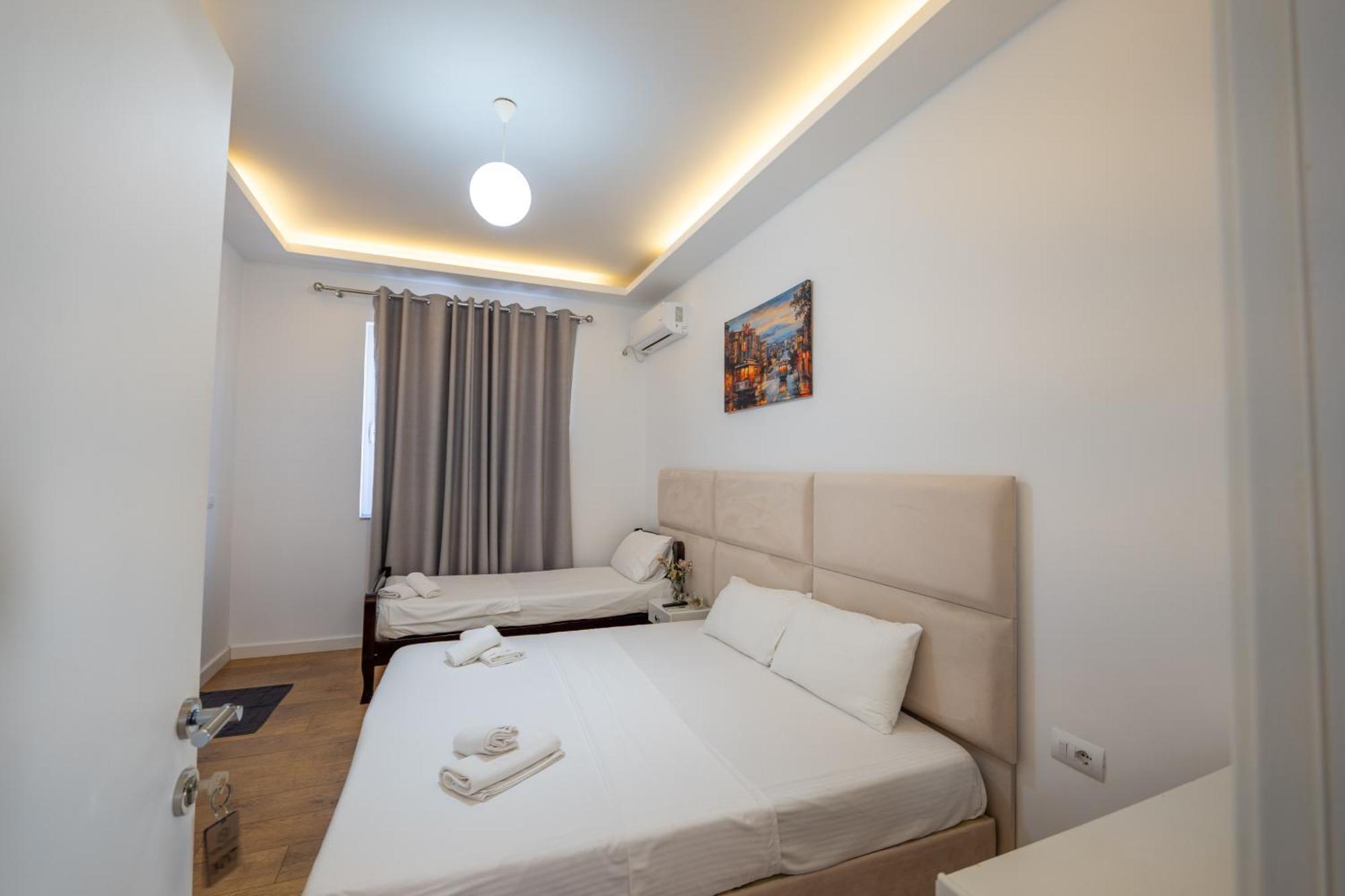 Hotel Myrtai - City Center ซารานเดอ ภายนอก รูปภาพ